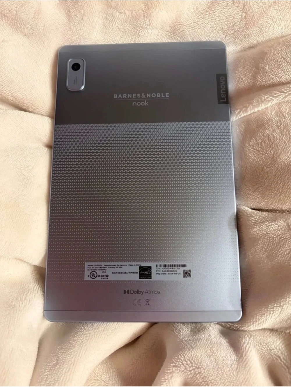 Barnes and Noble Nook-Lenovo Tablet